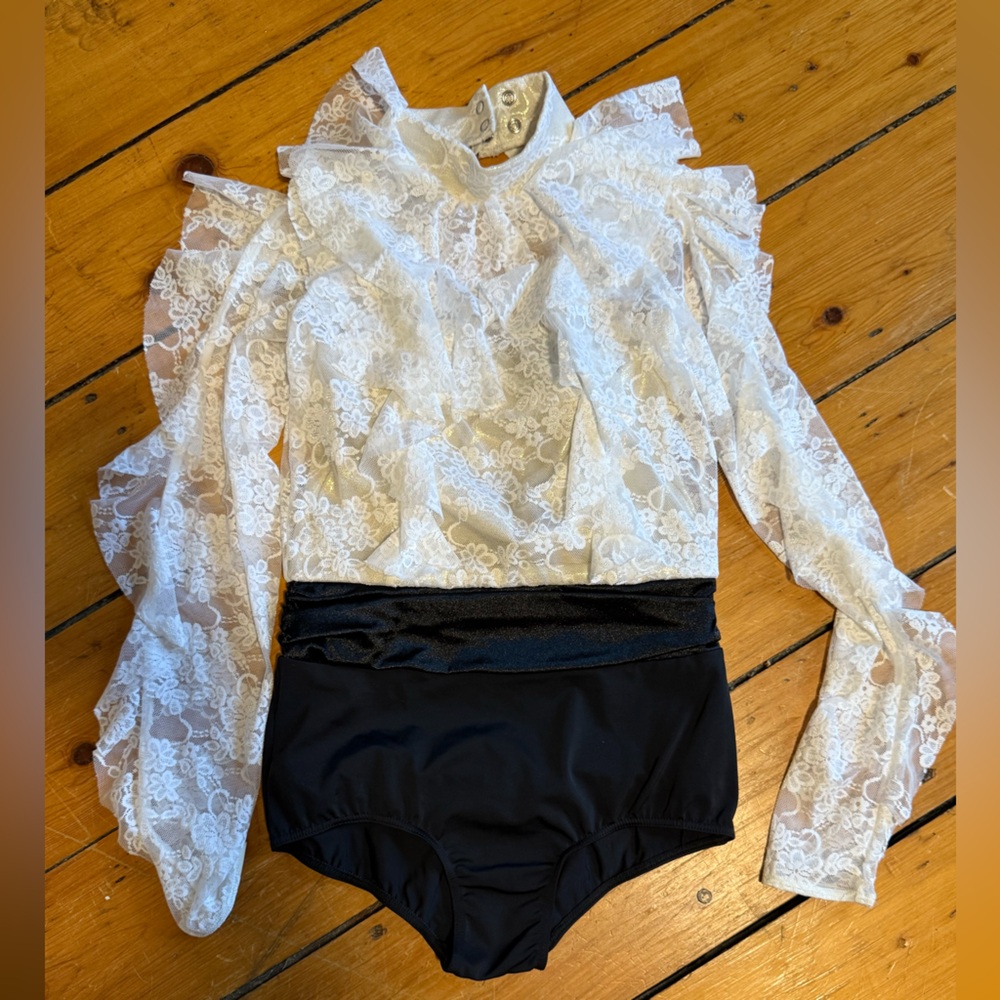New weissman Boheman Rhapsody costume